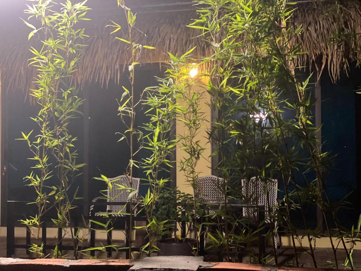Cornercatba Hotel Chan Chau Екстериор снимка